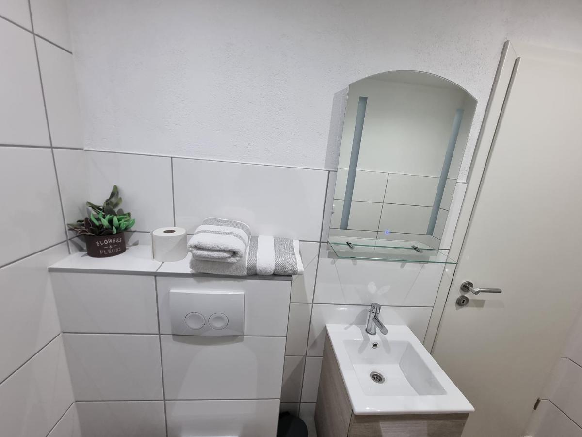 Workershome - Business Apartments - Monteurwohnungen Wertheim Kültér fotó
